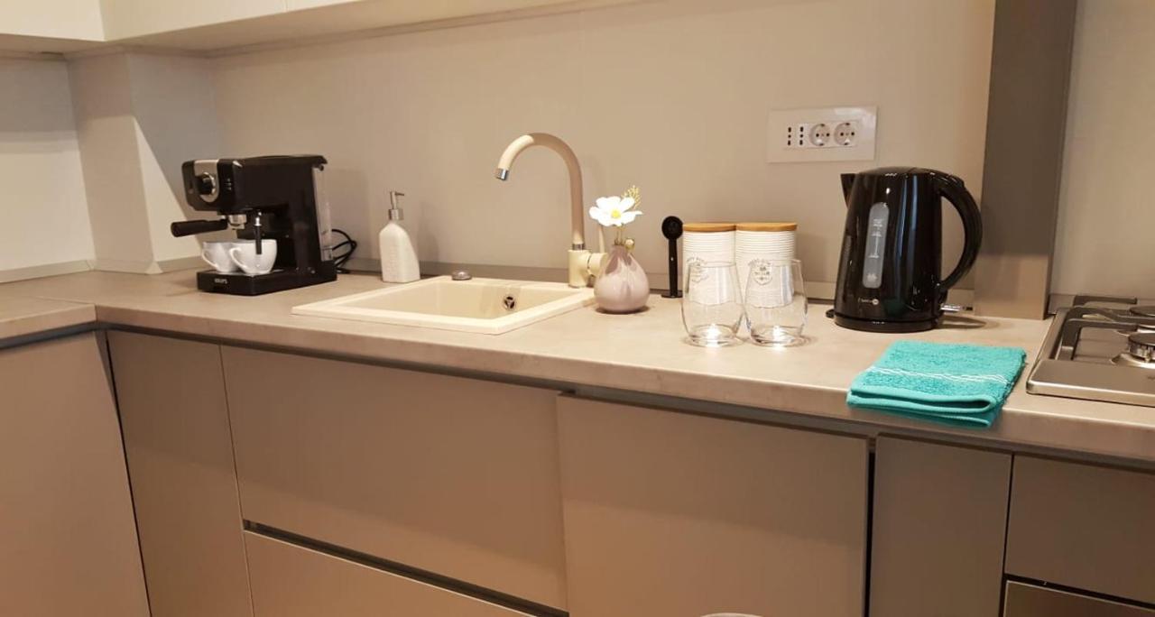 Elias Central Apartment - 2 Bedrooms & Free Parking Oradea Zewnętrze zdjęcie