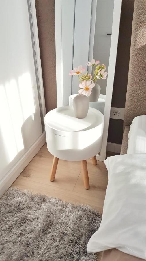 Elias Central Apartment - 2 Bedrooms & Free Parking Oradea Zewnętrze zdjęcie